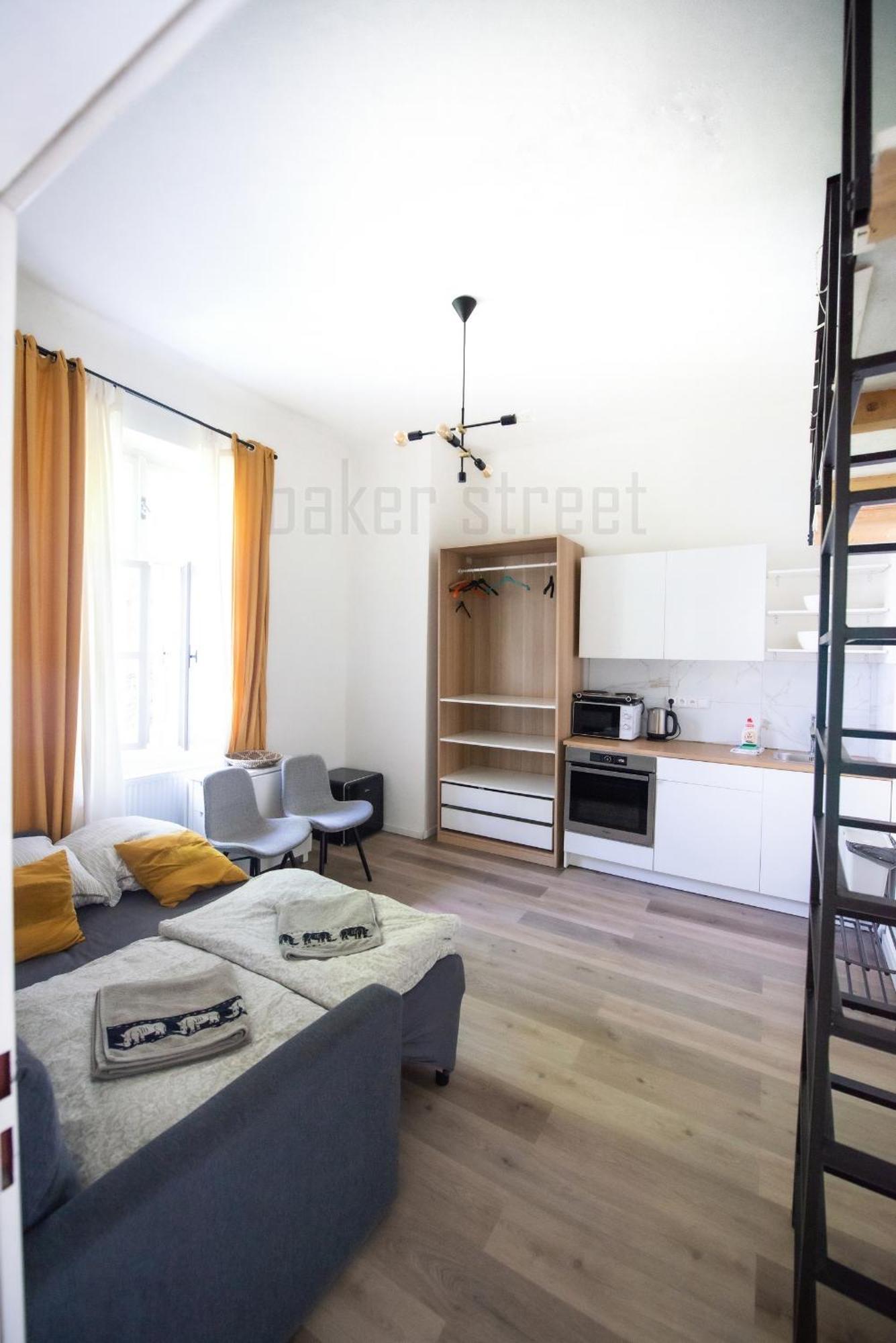 Storey Apartment Close To Metro Palmovka Prague Exterior photo
